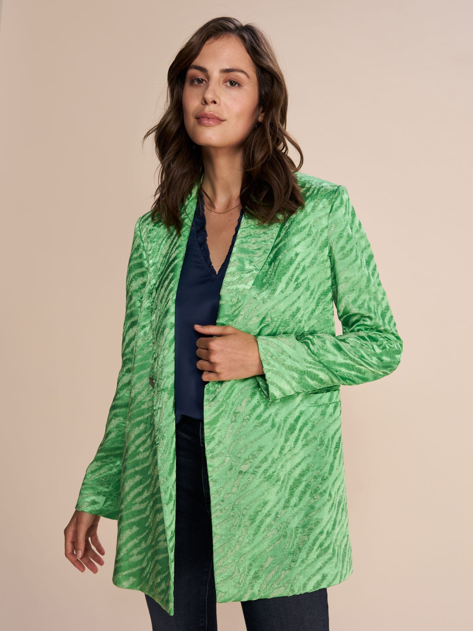 Modelshot / Zephyr Green / Detail